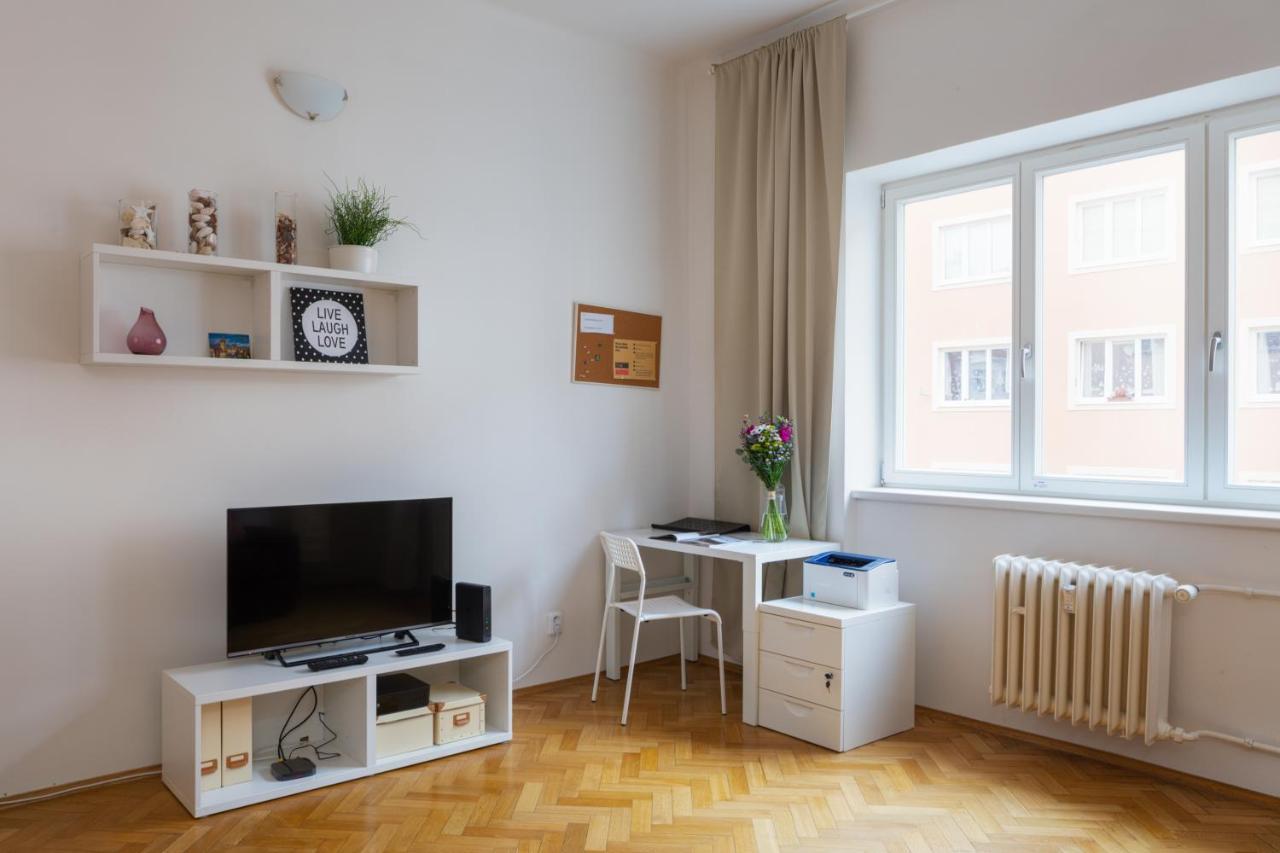 Homey Flat In Vinohrady By Prague Days Экстерьер фото